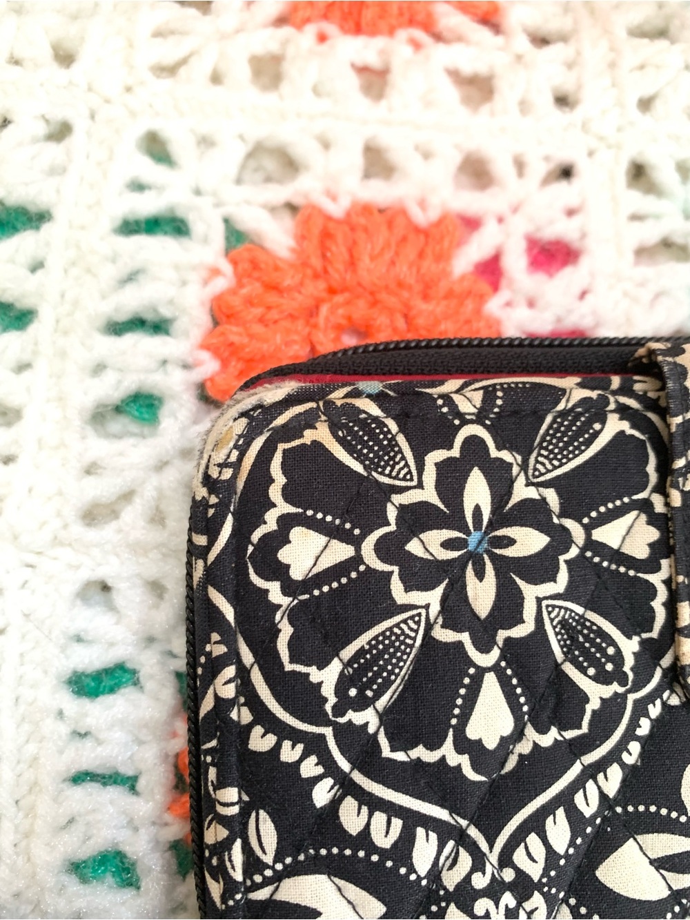 Vera Bradley Barcelona Turn Lock Wallet - Picture 4 of 8